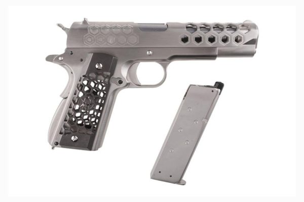 страйкбольні пістолети