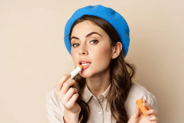 бальзами для губ осінь-зима