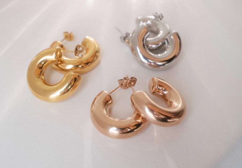 ювелірні вироби які доречно дарувати на новий рік фото 2