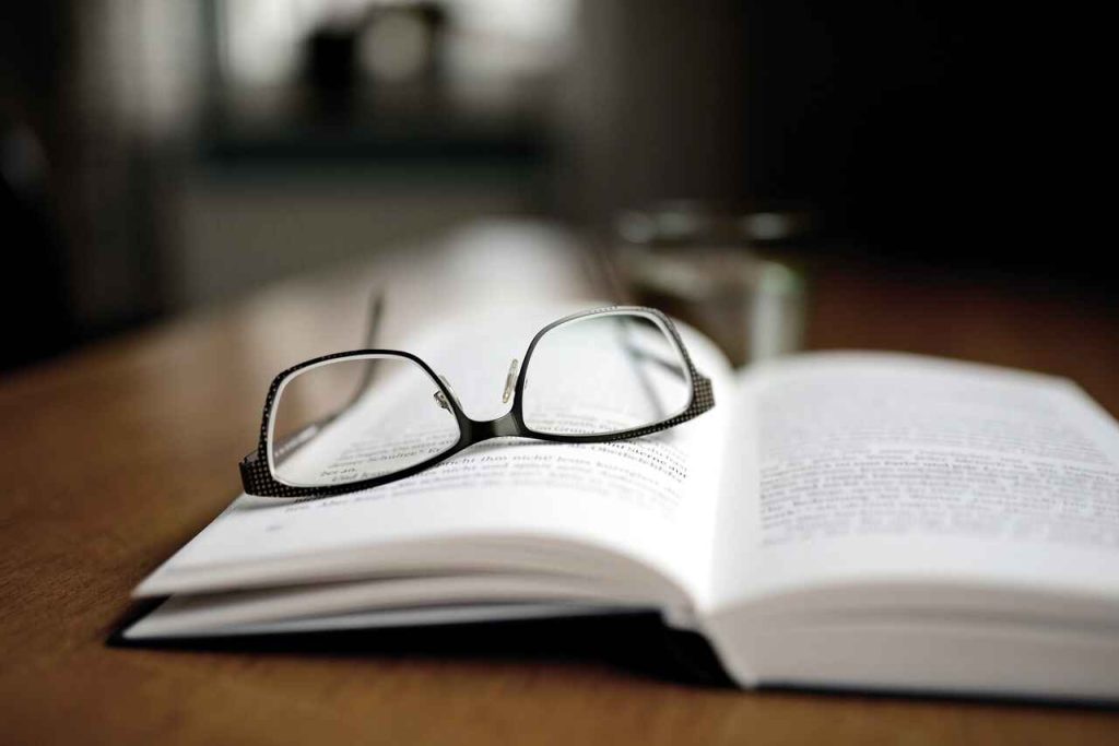 чому корисно читати книги іноземною мовою фото 2