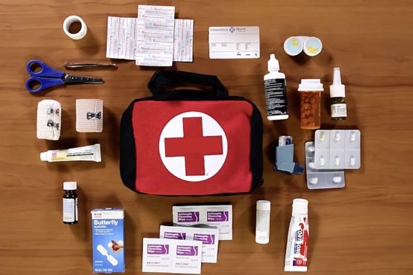 як організувати дорожню аптечку